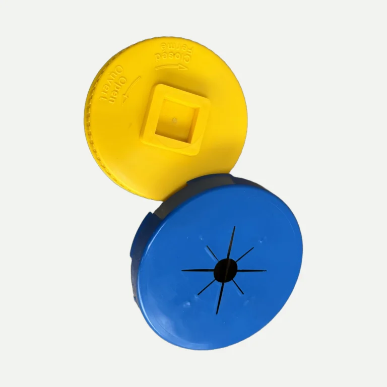 Couvercle jaune realise par Plazur Industries